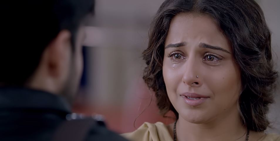 hamari adhuri kahani