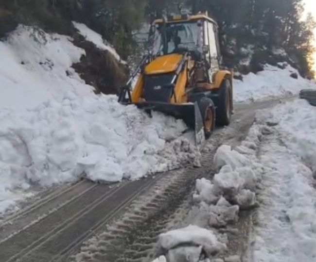 Recent Snowfall in Uttarakhand