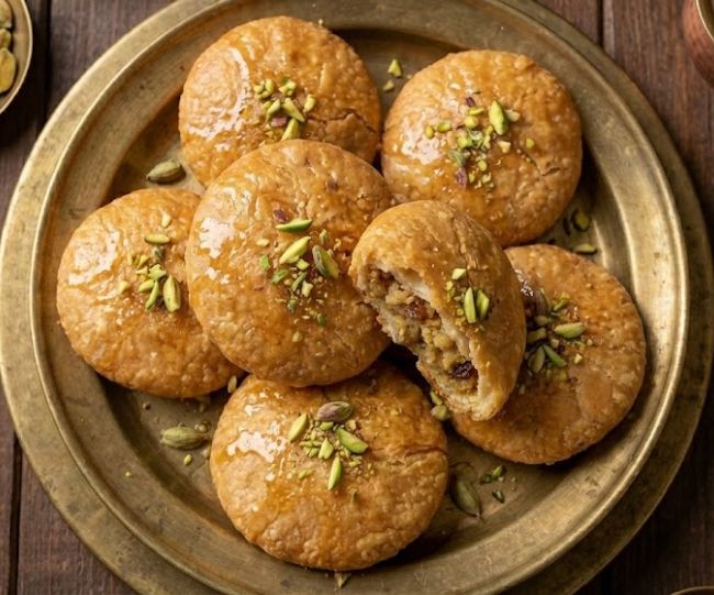 Mava Kachori