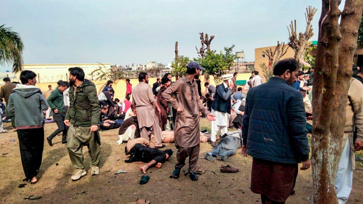 Bomb Blast in Pakistan Islamabad (4)