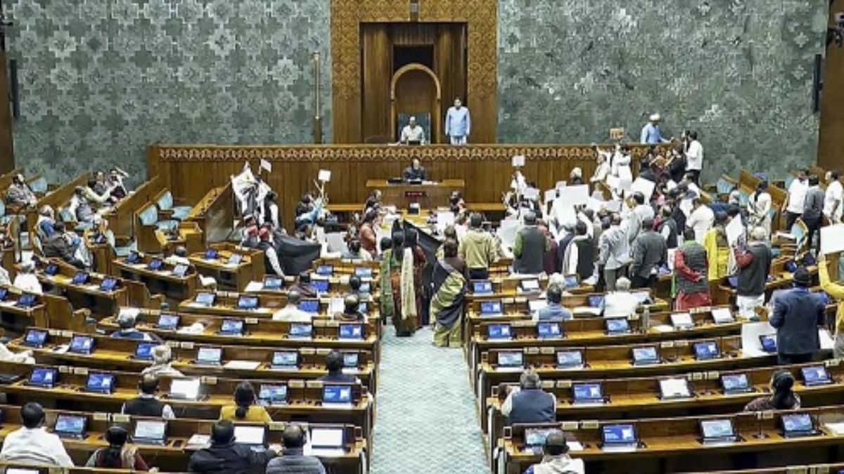 Lok Sabha Hangama