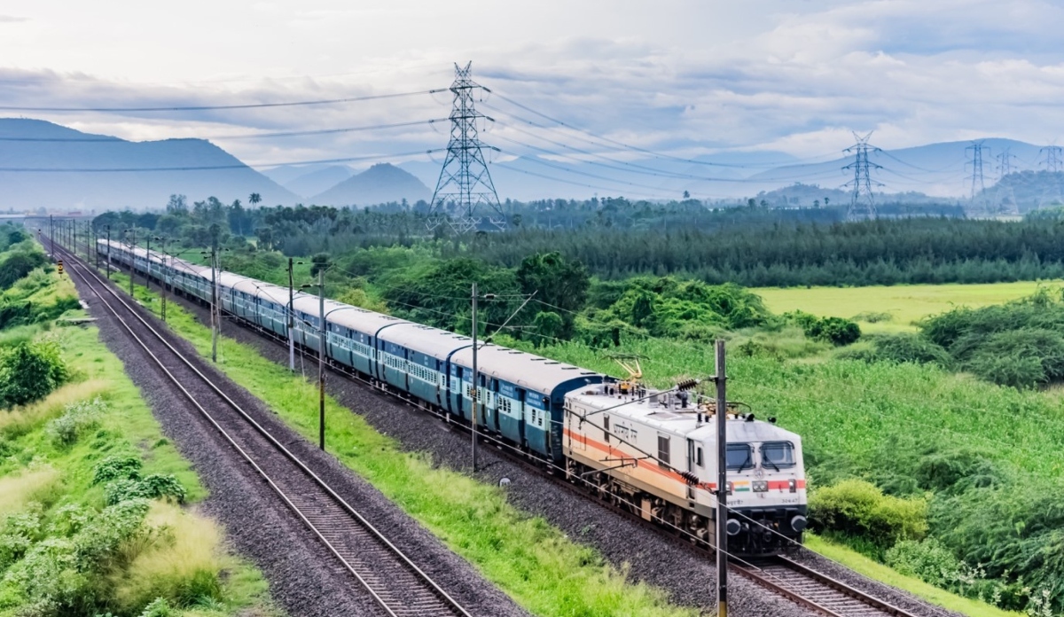 train (6)