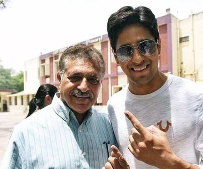 Sidharth Malhotra Father Dies (1)