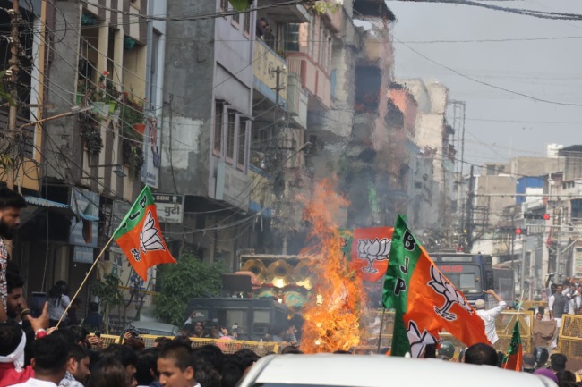 indore BJP-congress clash 2158