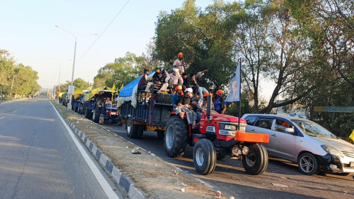 holi mahalla