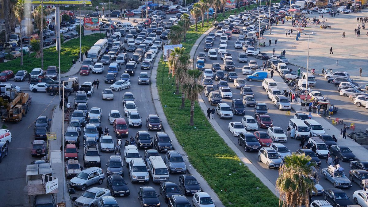 Lebanon traffic Jam (6)