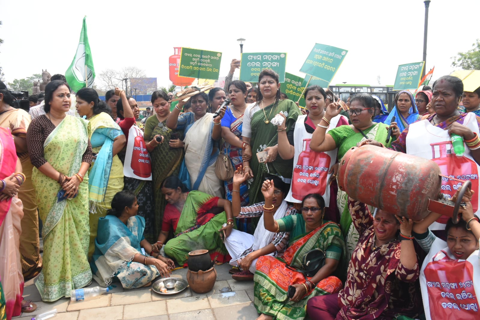 Odisha LPG Shortage 2