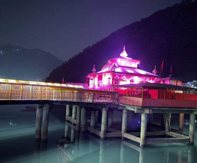 Famous Dhari Devi Temple in Pink colour