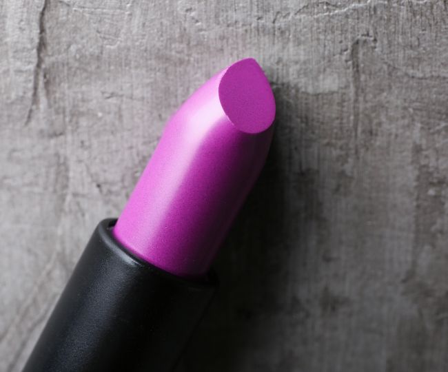 wine lipstick colour