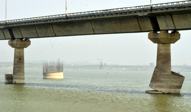 Vikramshila Setu Pillars Damaged7