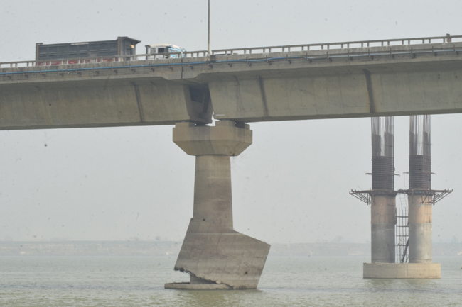 Vikramshila Setu Pillars Damaged8