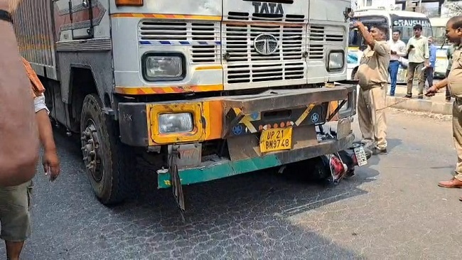VAISHALI ROAD ACCIDENT (7)