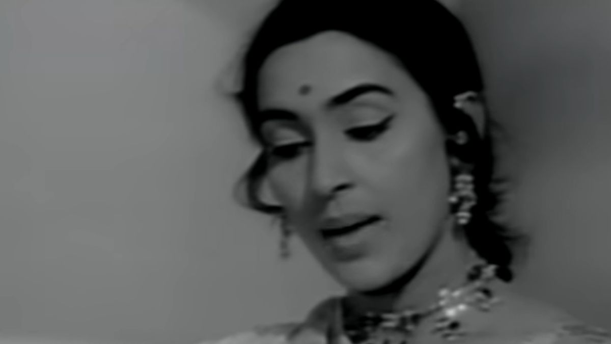 Nutan (1)