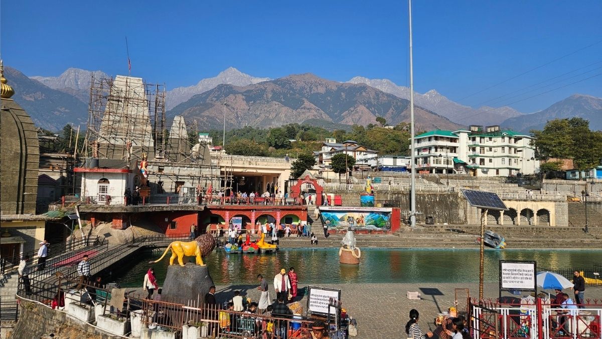 Chamunda Devi Temple (2)