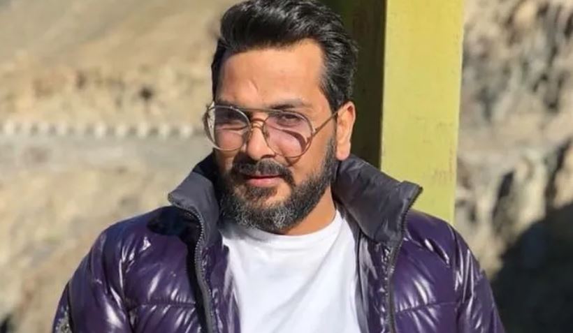 mukesh chhabra