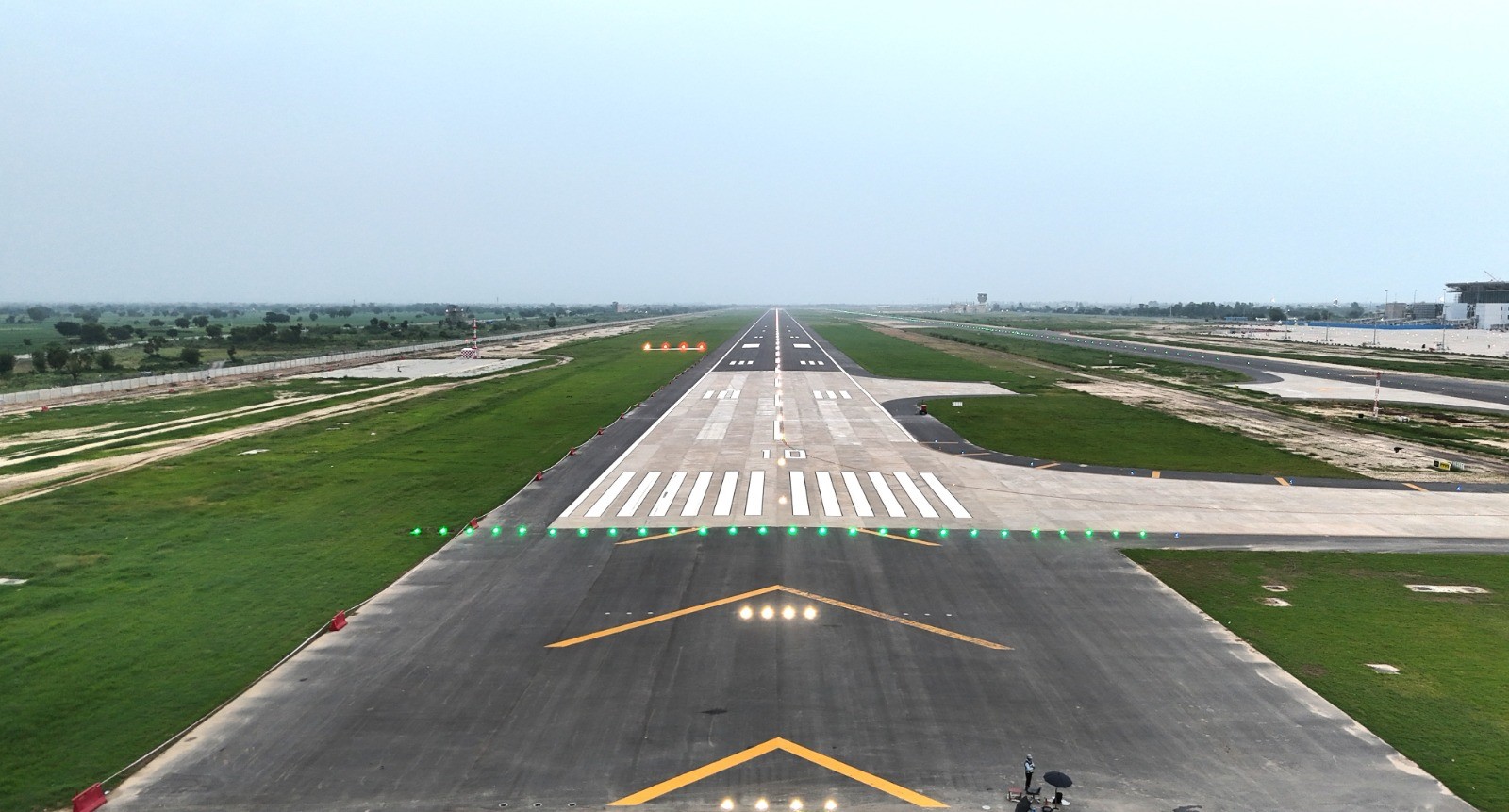 Noida airport
