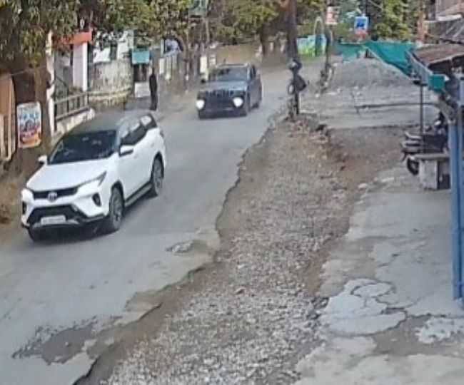 car chased in dehradun