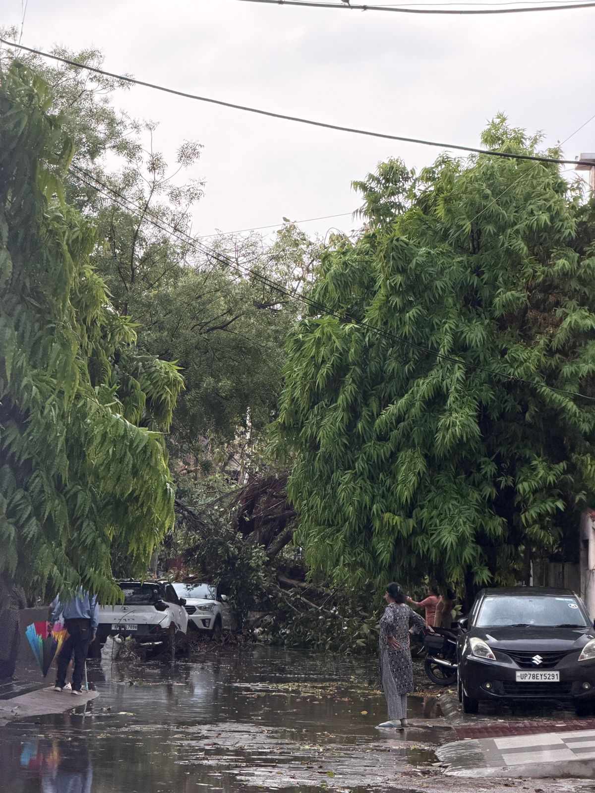 Kanpur storm news WhatsApp Image 2026-04-04 at 17.47.08