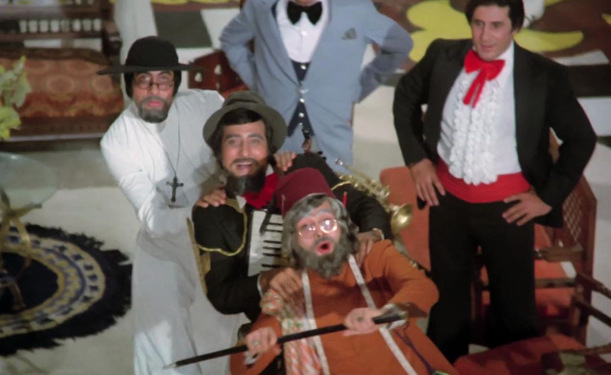 Amar Akbar Anthony movie