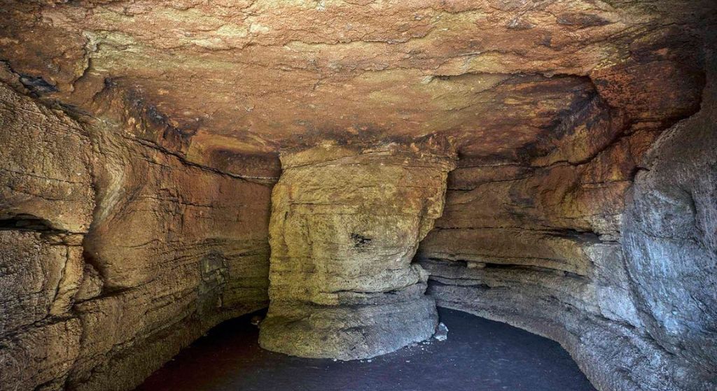 Khambhalida Caves history