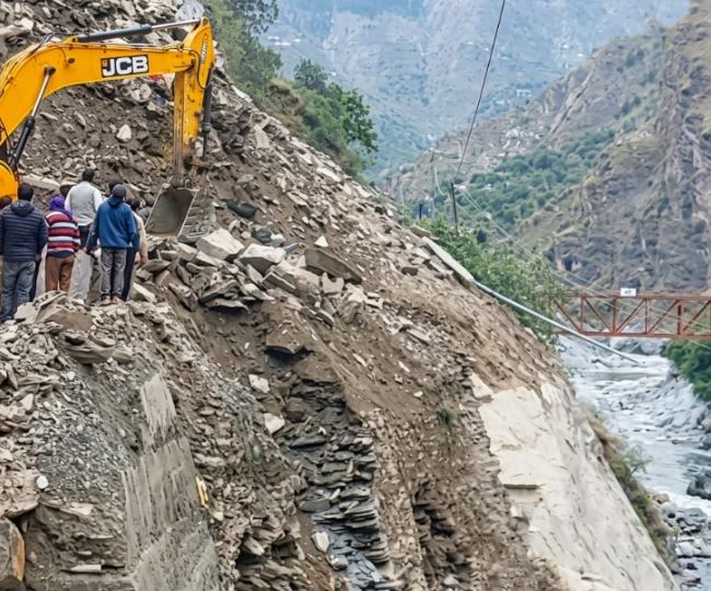 Bharmour NH Landslide 1