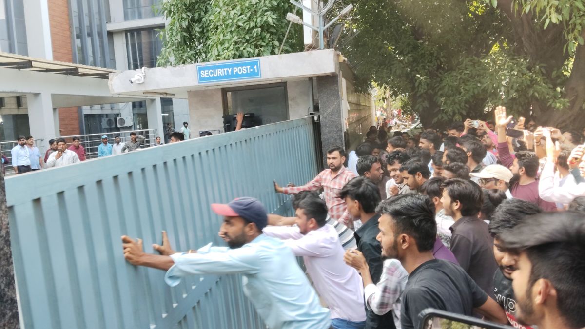 Noida Protest (4)