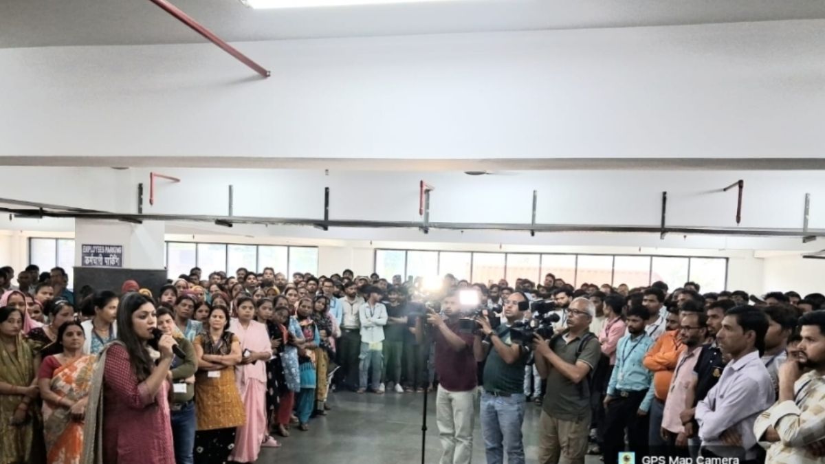 Noida Khabar (21)