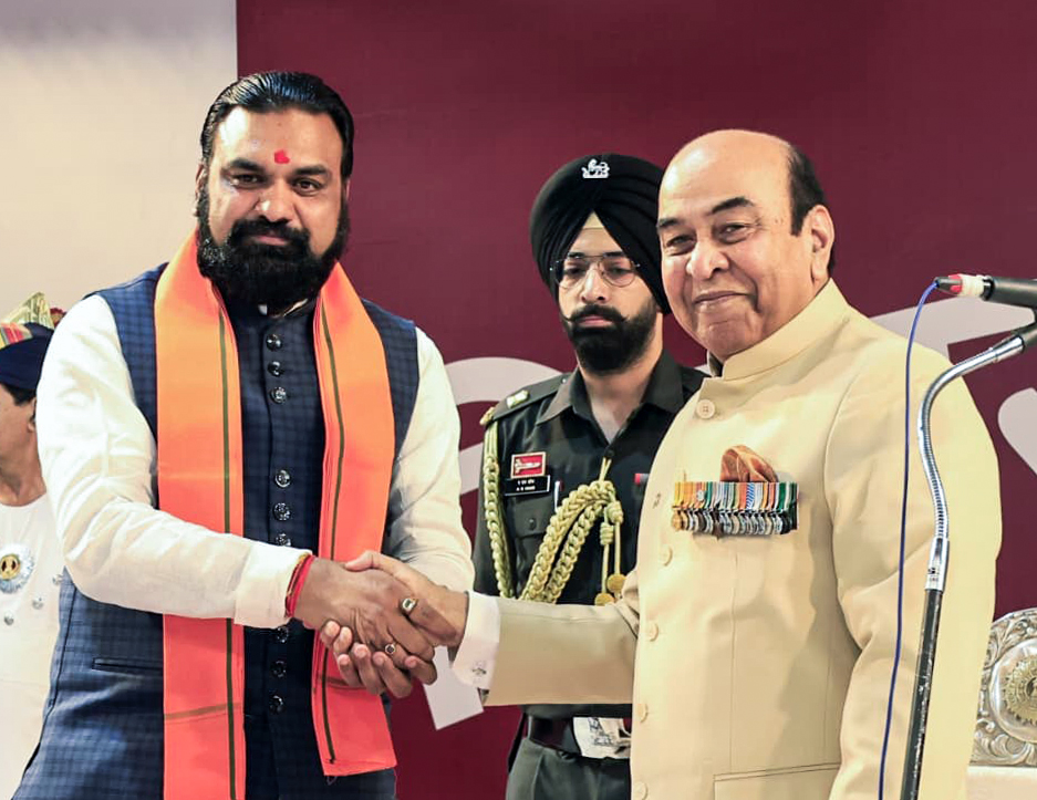 samrat cm