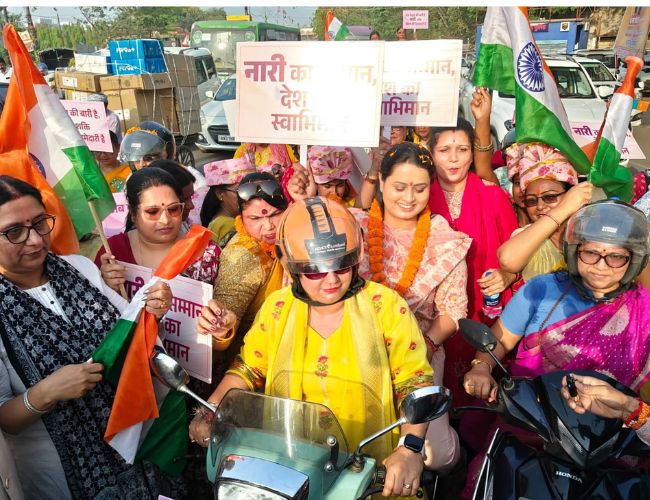 Nari Shakti Vandan Bill Fails Shreyasi Singh PRITI SHEKHAR Expresses Anger2