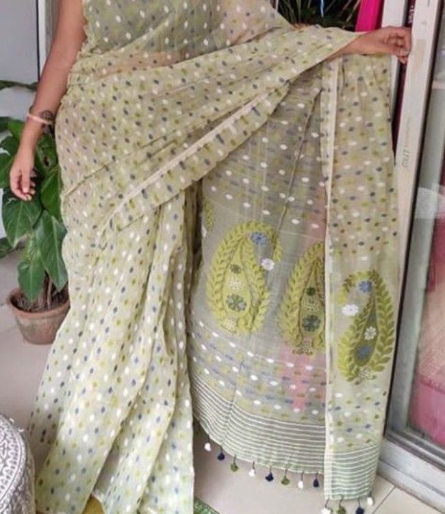 Jamdani Saree