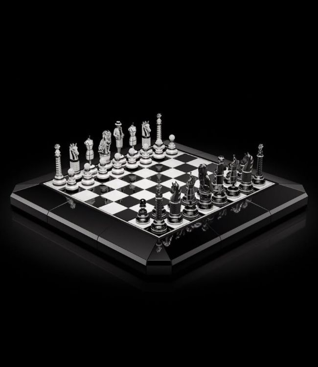 Chanel Chess (6)