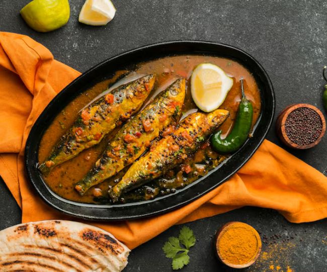 Kolkata macher jhol