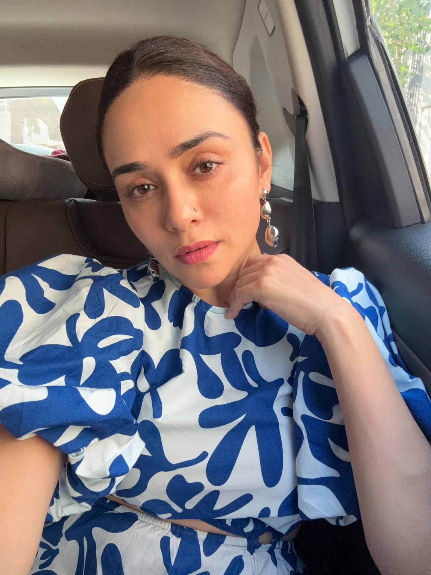 amrutakhanvilkar_1765560243_3786116196663955891_269293502