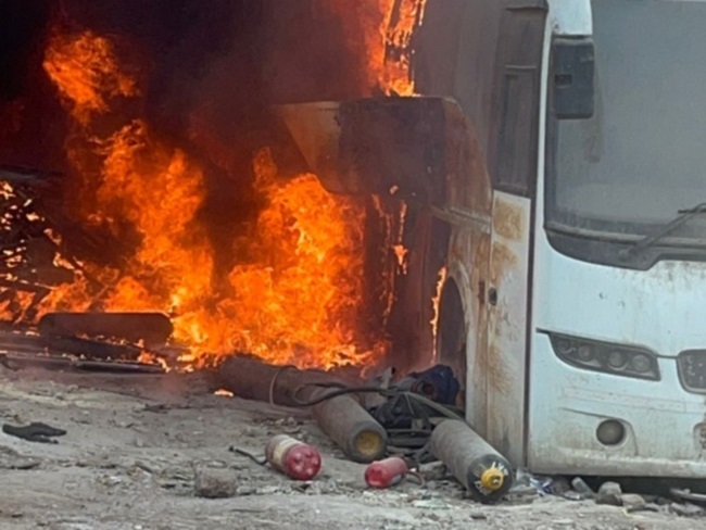 fire in ind buses 215417