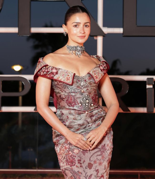 Alia Bhatt Dinner Look