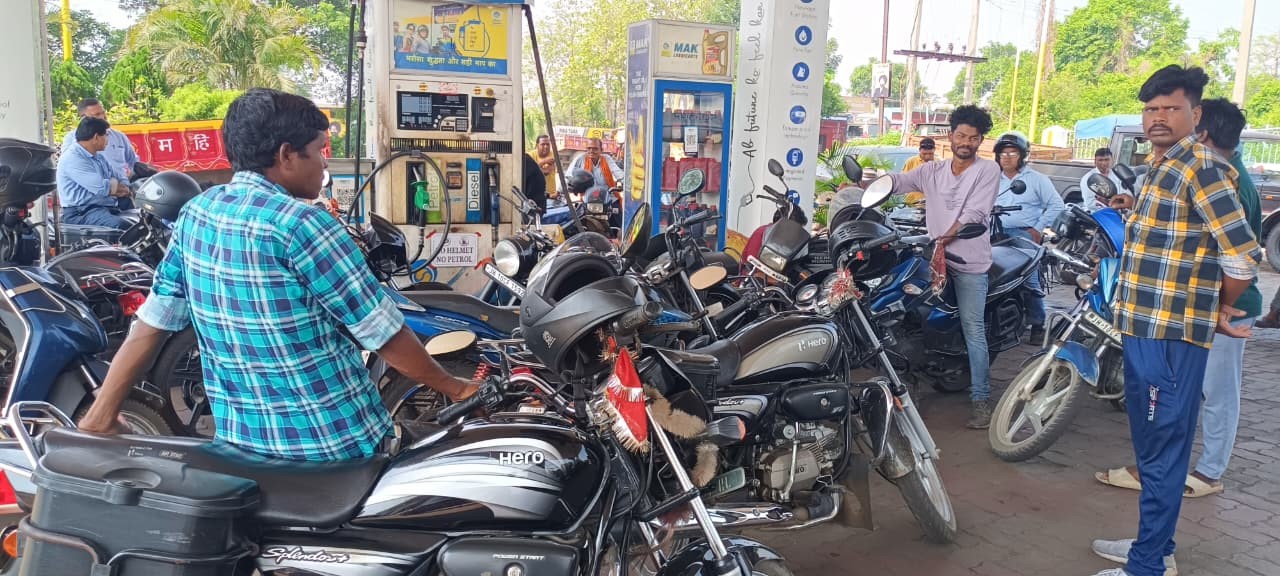 Dhanbad Petrol Pump