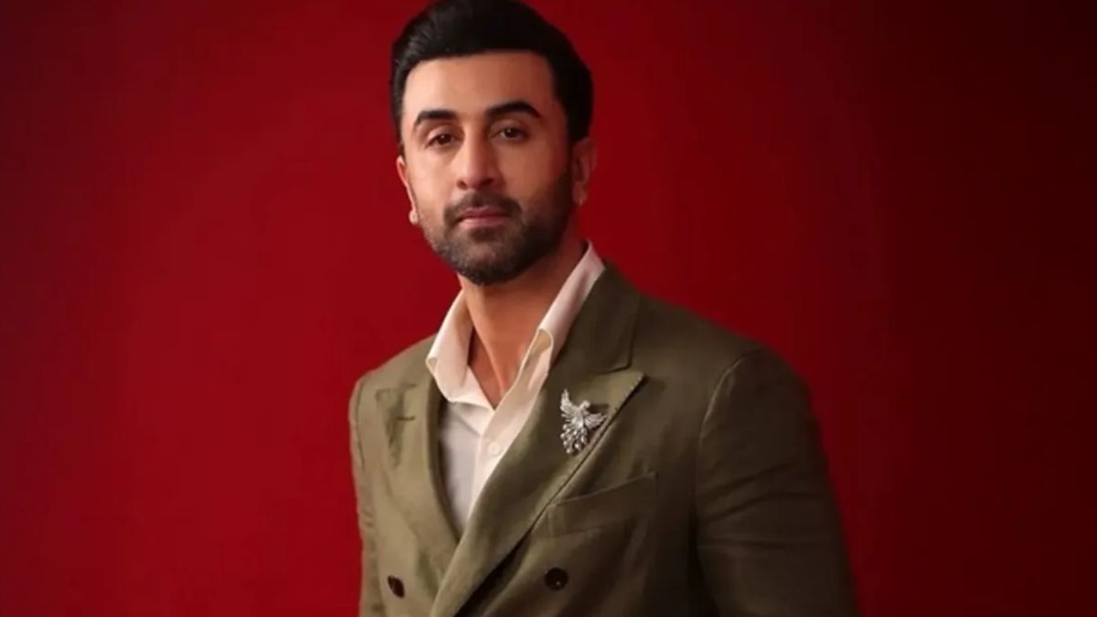 ranbir kapoor buy a land in ayodhya  (1)