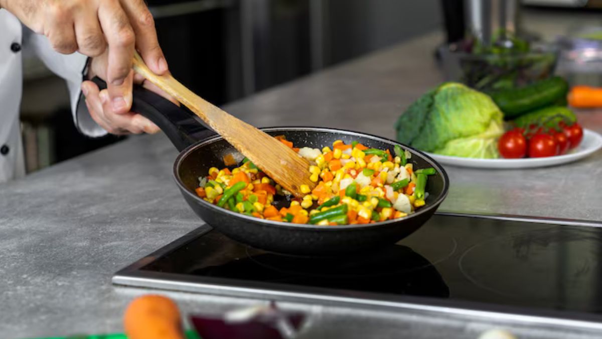 Non stick pan cooking