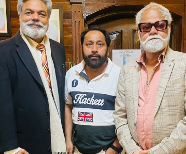 sanjay mishra small image