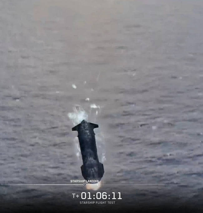 starship blast in indian ocean