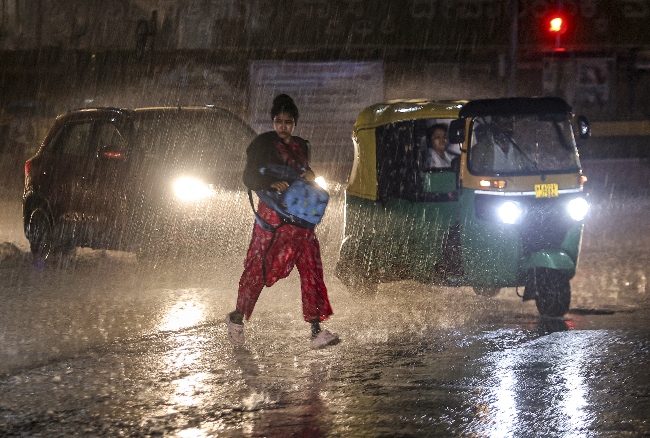 weather update in hindi