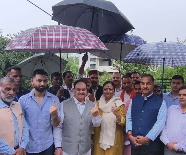 JP Nadda voting