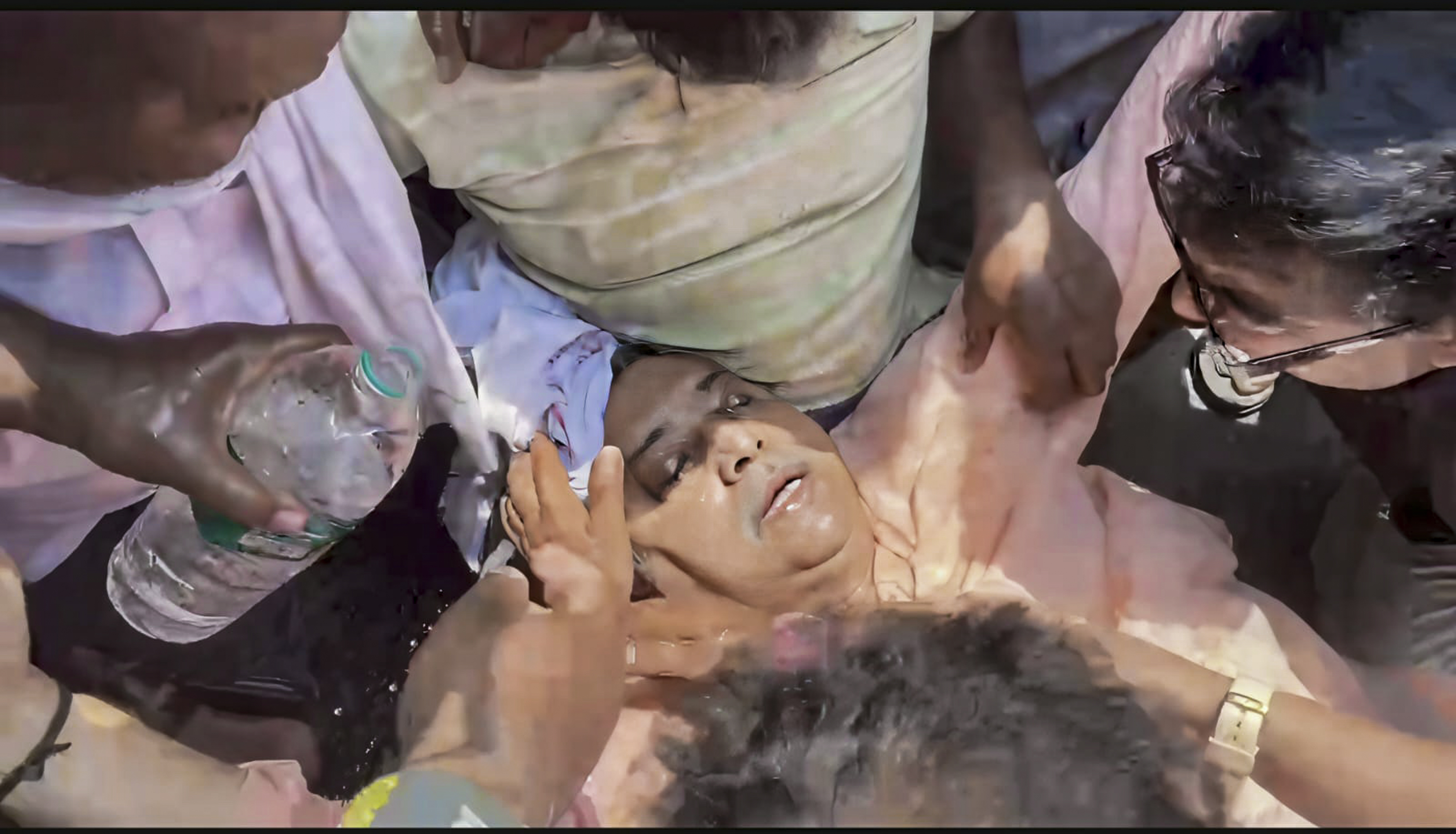 kalyan banerjee hit