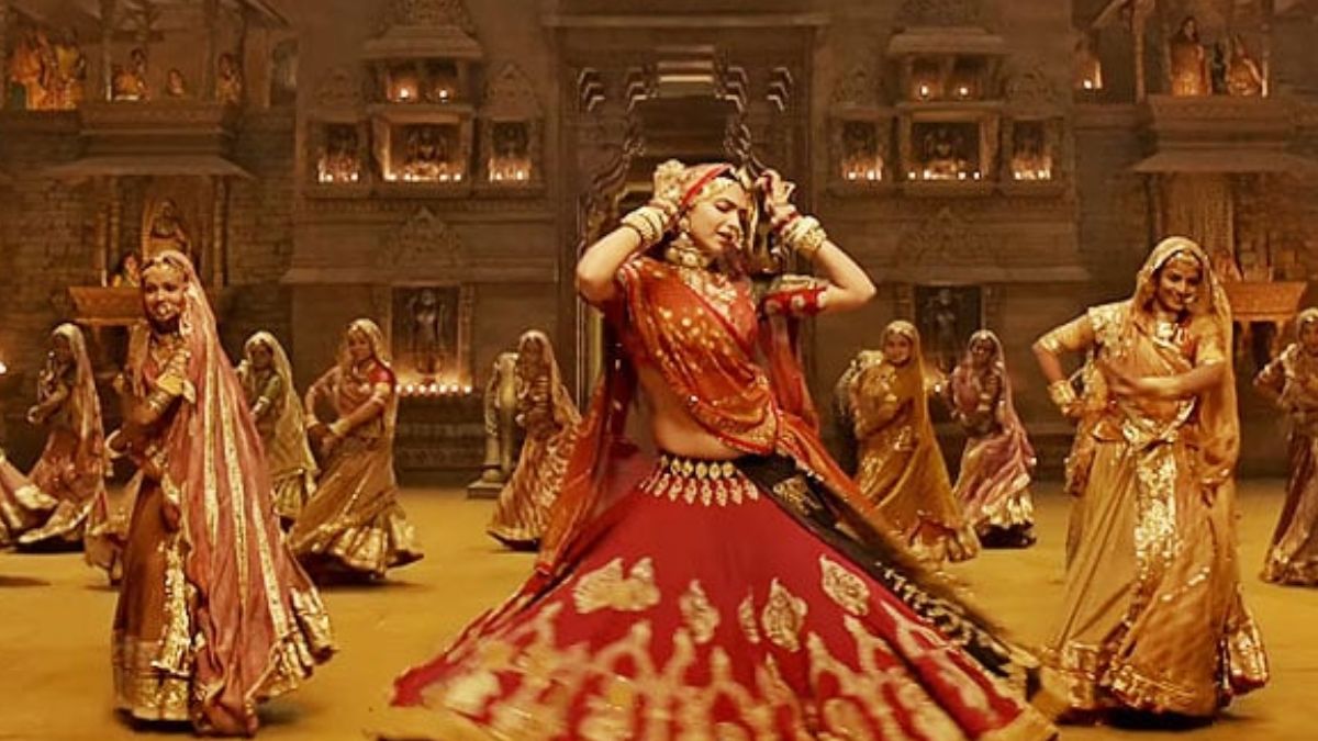 ghoomar (1)