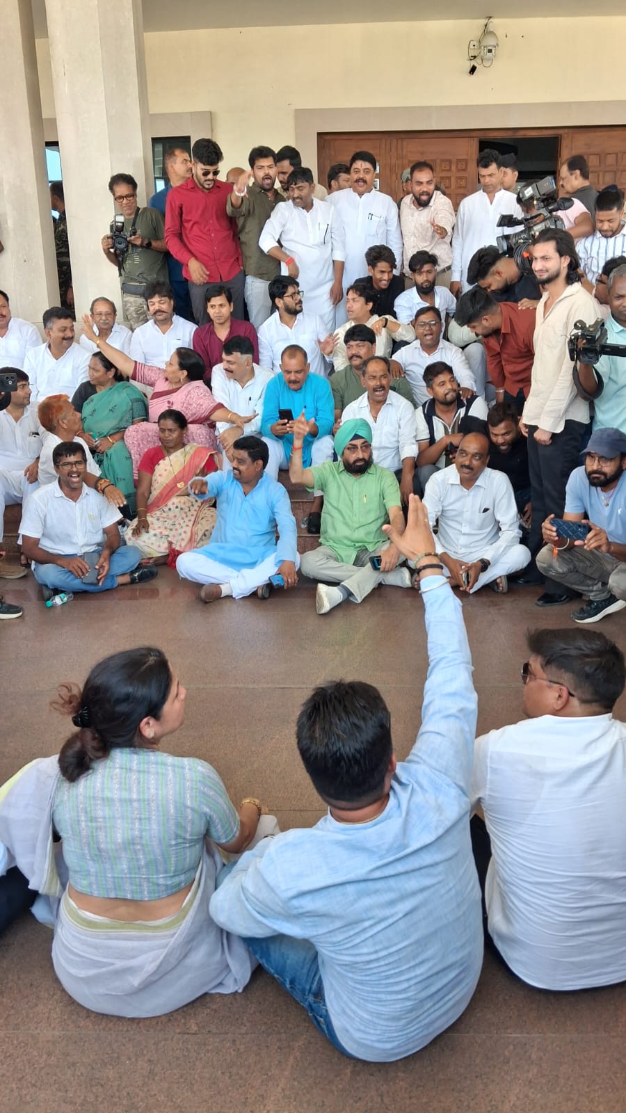 Bjp Congress Protest
