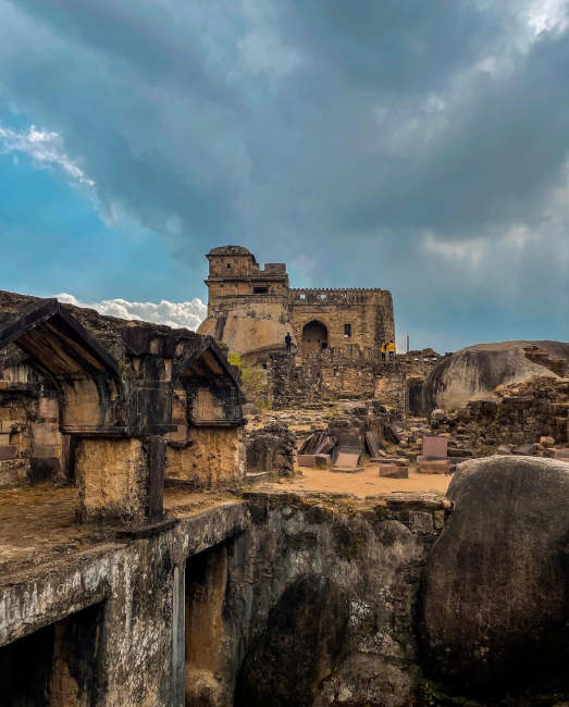 madan mahal (2)