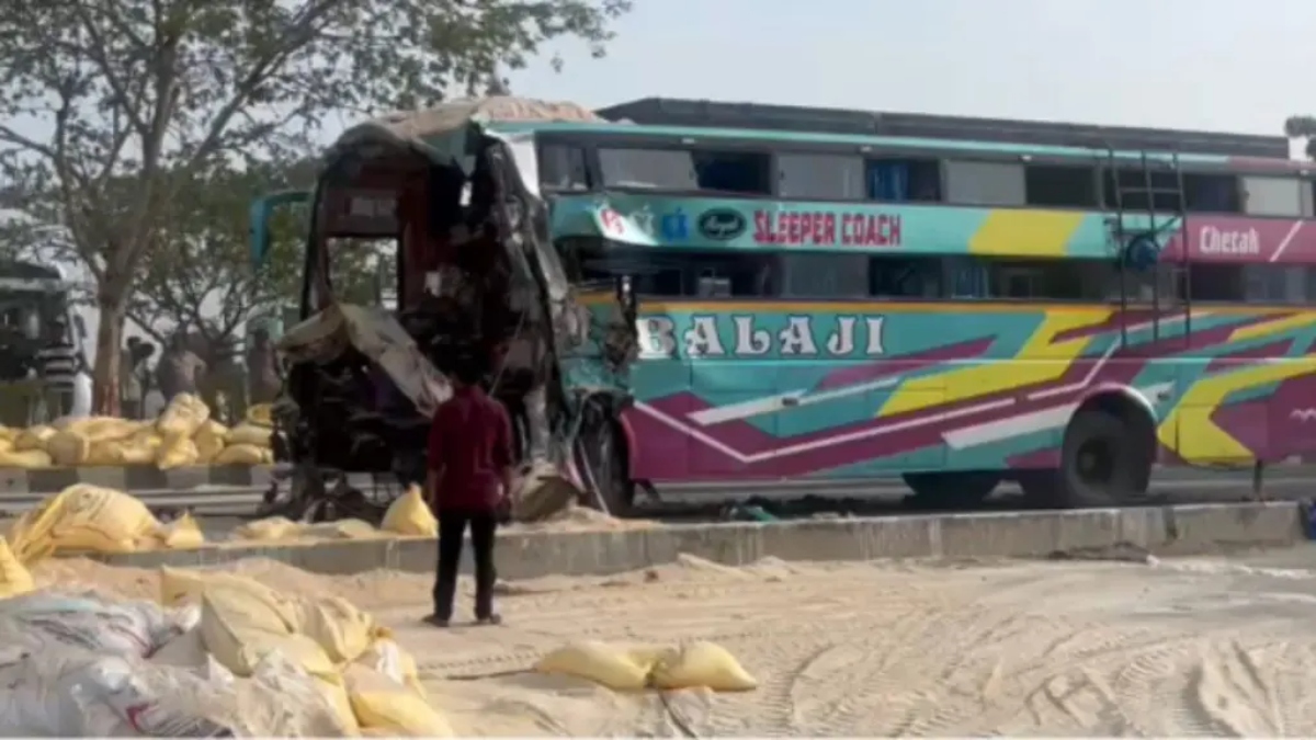 सड़क हादसा।