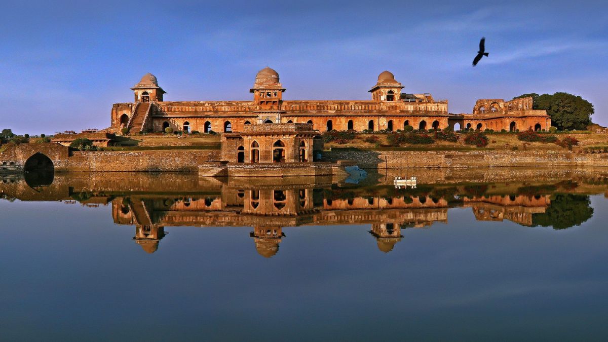 Jahaj Mahal
