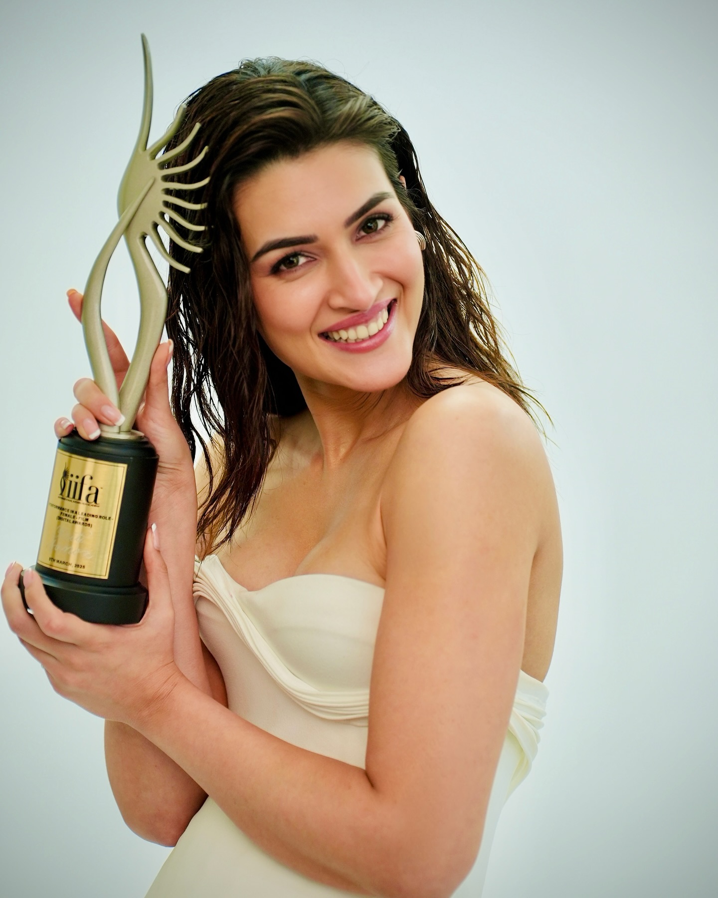 kritisanon_1741502831_3584307999391292521_448810631