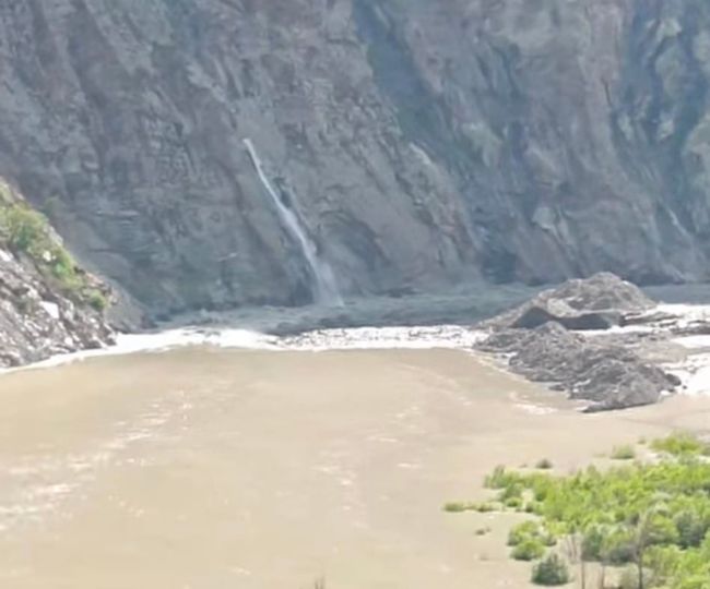 Chandra Bhagar River